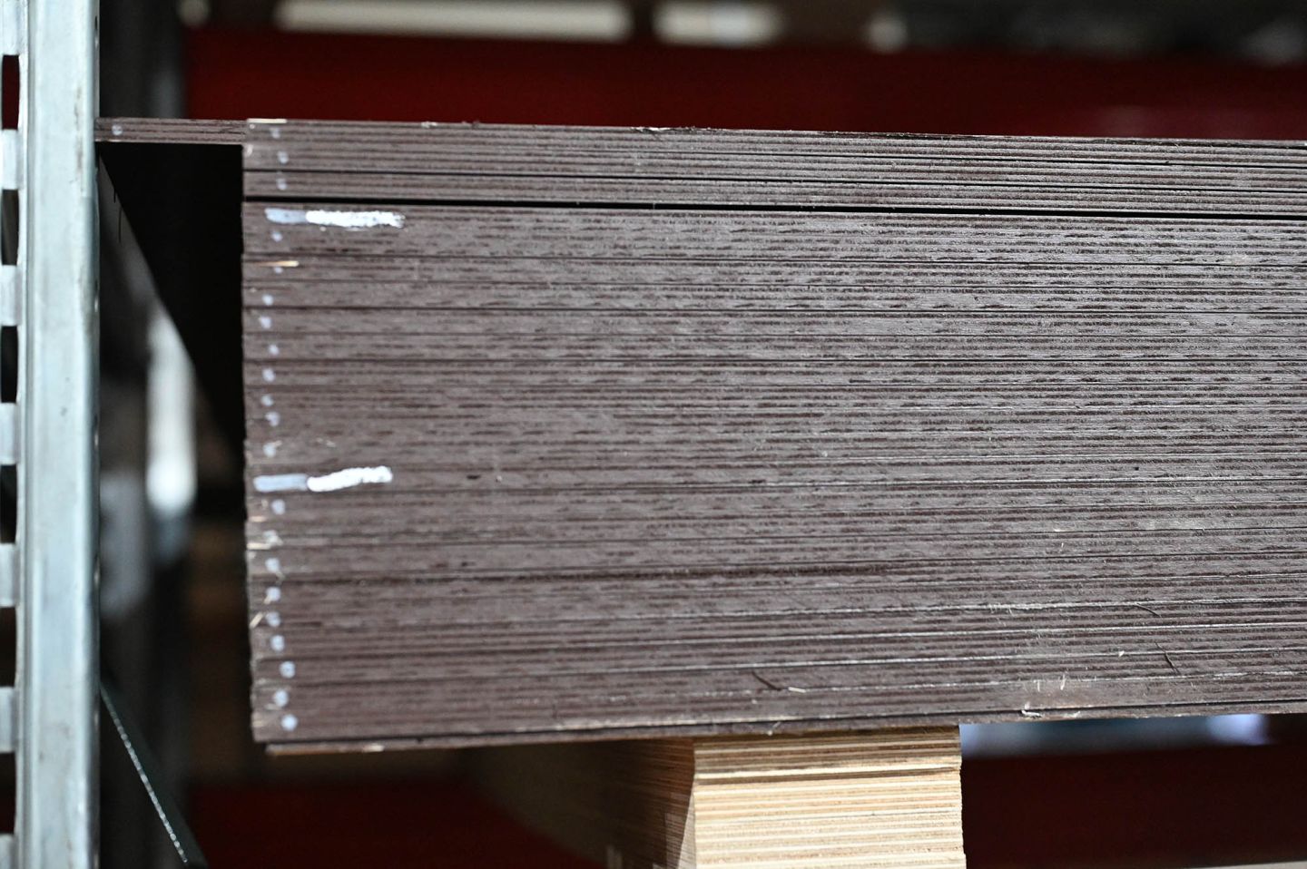 Фанера ФОФ ламинированная 15мм 3000х1500 мм сорт 1/1 березовая